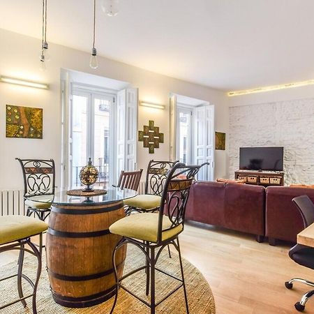 Myhousespain - Apartamento De Lujo En Malasana - Mhm Мадрид Екстериор снимка
